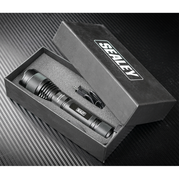 Rechargeable Aluminium Torch with Adjustable Focus 10W SMD LED - LED449