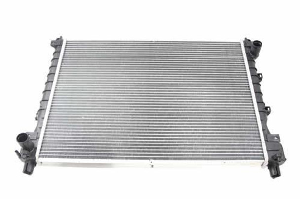 Direct Replacement Engine Cooling Radiator for Freelander 1 Td4, new aluminum car radiator with cooling fins perfect for vehicle engine cooling system