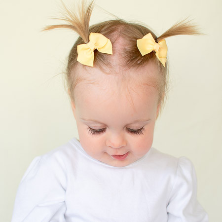 baby with bow