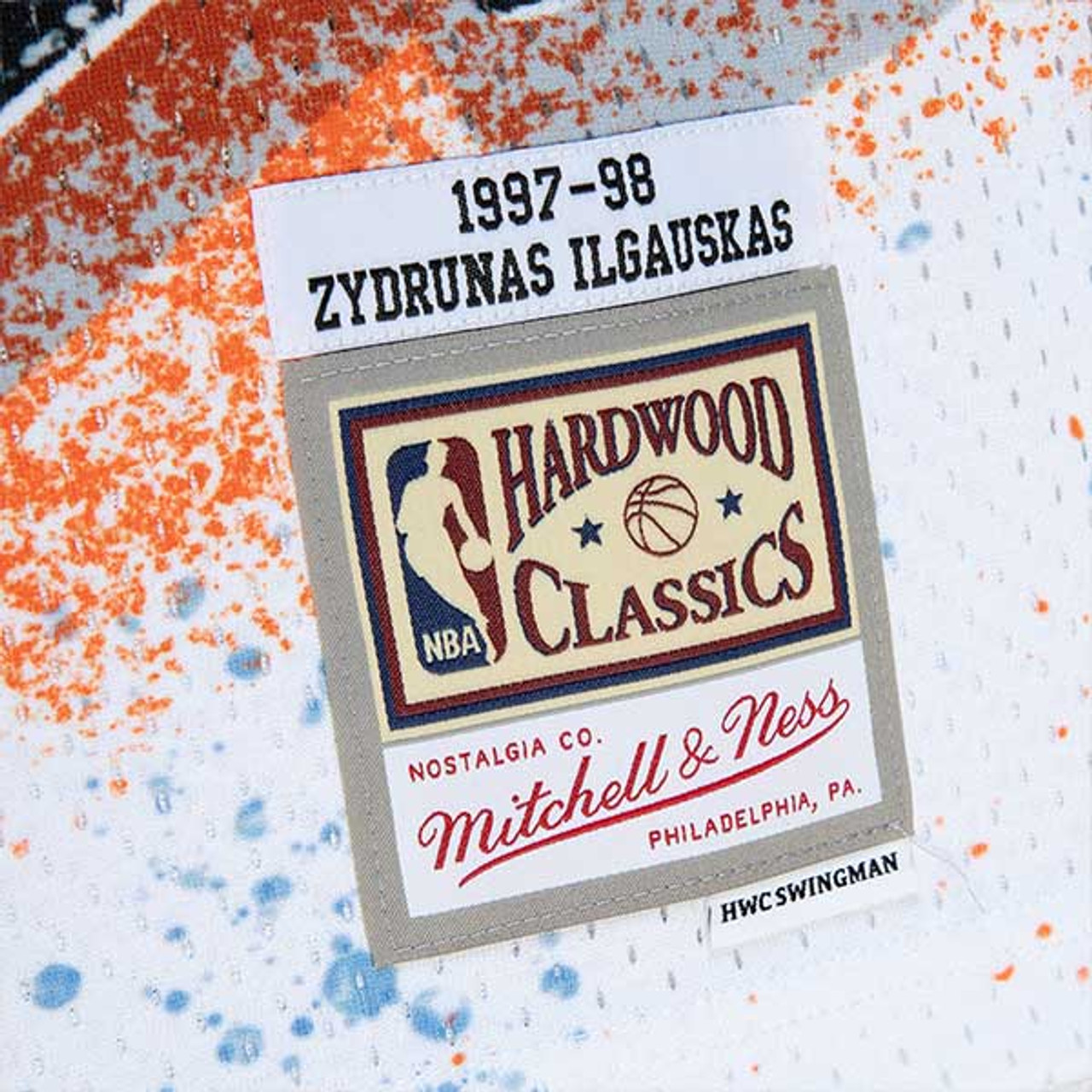 Men's Mitchell & Ness Zydrunas Ilgauskas Black Cleveland Cavaliers Hardwood Classics Swingman Jersey Size: Small