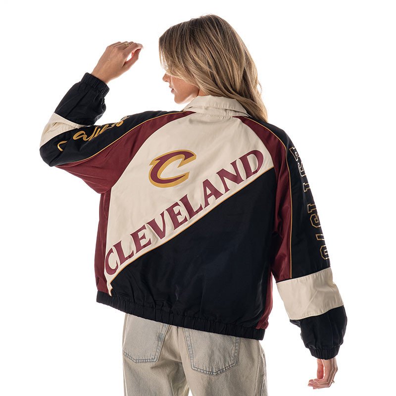 Women's Black CAVS Oversized Raglan Track Jacket | Center Court