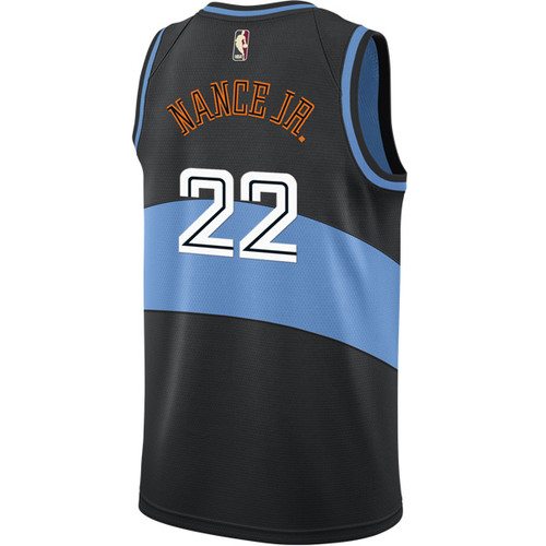 larry nance jr jersey number