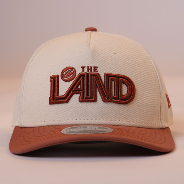 NEW ERA | Center Court, the official Cavs team shop