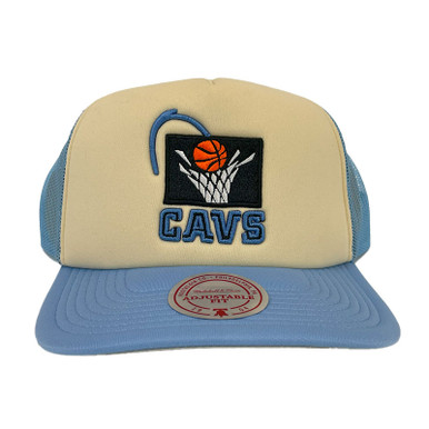 90s Hoop Cream and Blue Trucker Hat | Center Court, the official