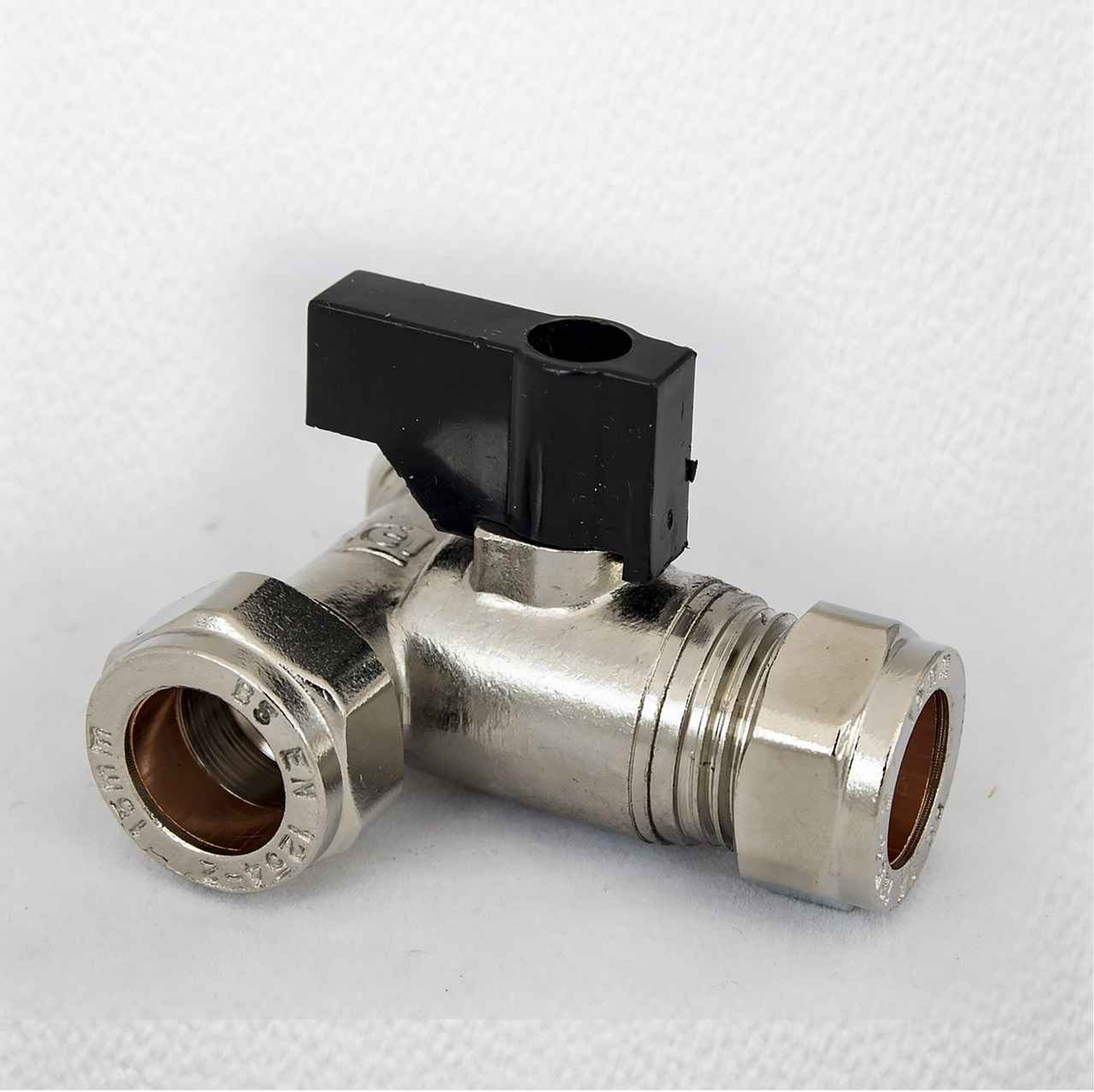 Angled 15mm Isolating Valve