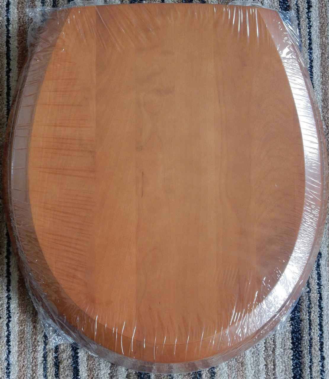 FixTheBog Replacement Toilet Seat for Ideal Standard Studio in Cherry