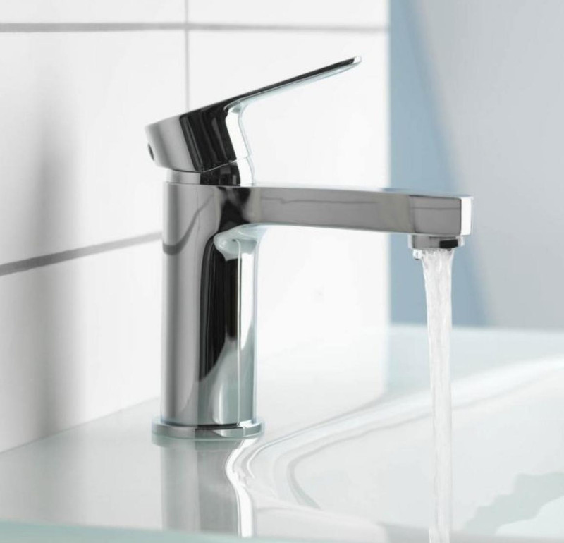Aqualisa CTSPTCH Central Chrome Pillar tap small Includes Click Clack Waste FTB12005 5023942272927