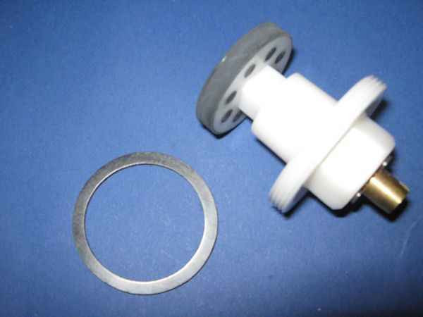 Ideal Standard S961154NU Stopcock internals-9873 FTB4683 5055639187511