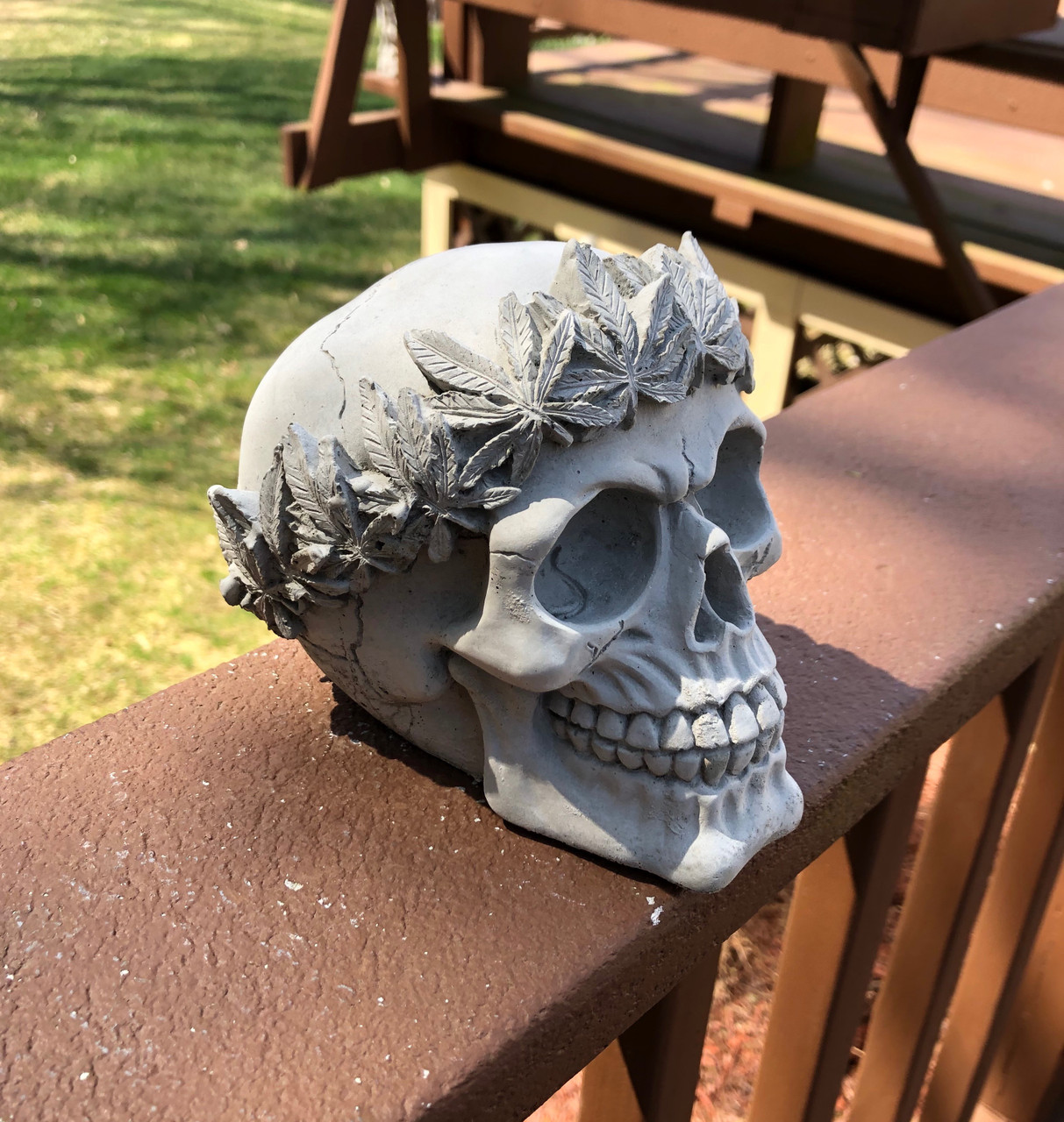 Weed Skull