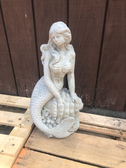 Mermaid on Shell