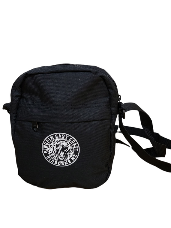 KINGPIN IRON LION FLIGHT BAG BLACK / WHITE