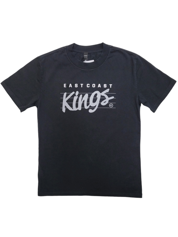 KINGPIN EASTCOAST KINGS HEAVY TEE FADED BLACK / CEMENT KINGPIN EASTCOAST KINGS HEAVY TEE FADED BLACK / CEMENT