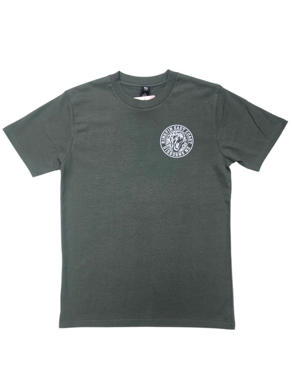 KINGPIN IRON LION TEE CYPRESS / WHITE