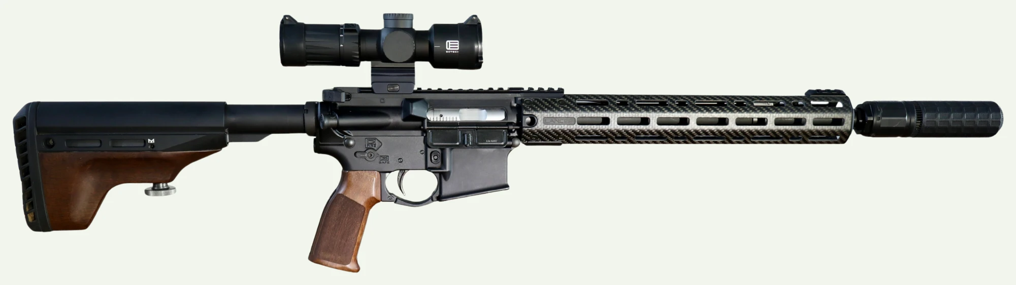 Stevie &mdash; right profile, collapsible stock