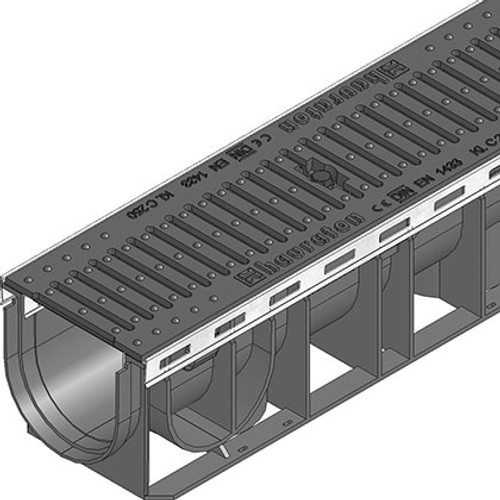 Close up of RECYFIX PLUS 100 with heelsafe ductile iron C250 grating.