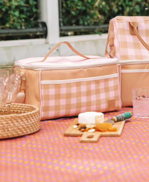 perfect picnic accessories