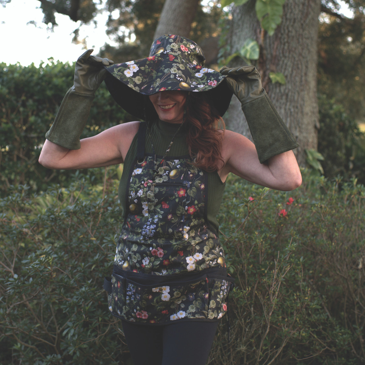 SYLVAN SHIELD LEATHER GAUNTLET GLOVES