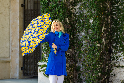 Vinrella — The Mother's Day Gift She Actually Wants