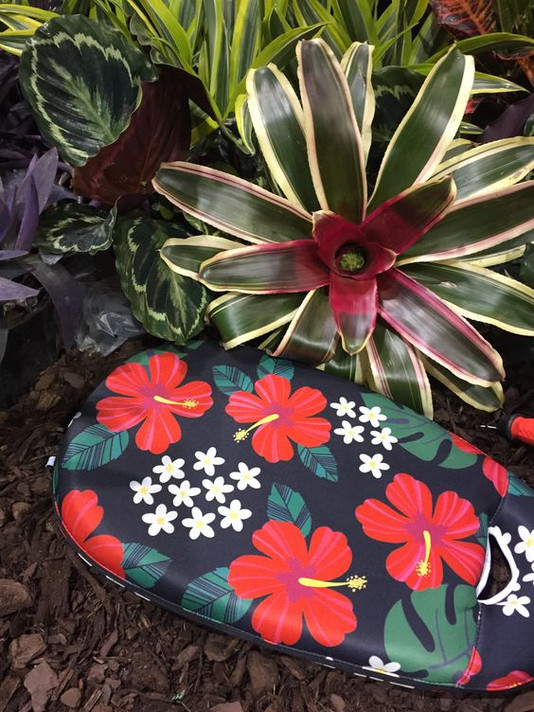 Hibiscus Gardening Gift Set