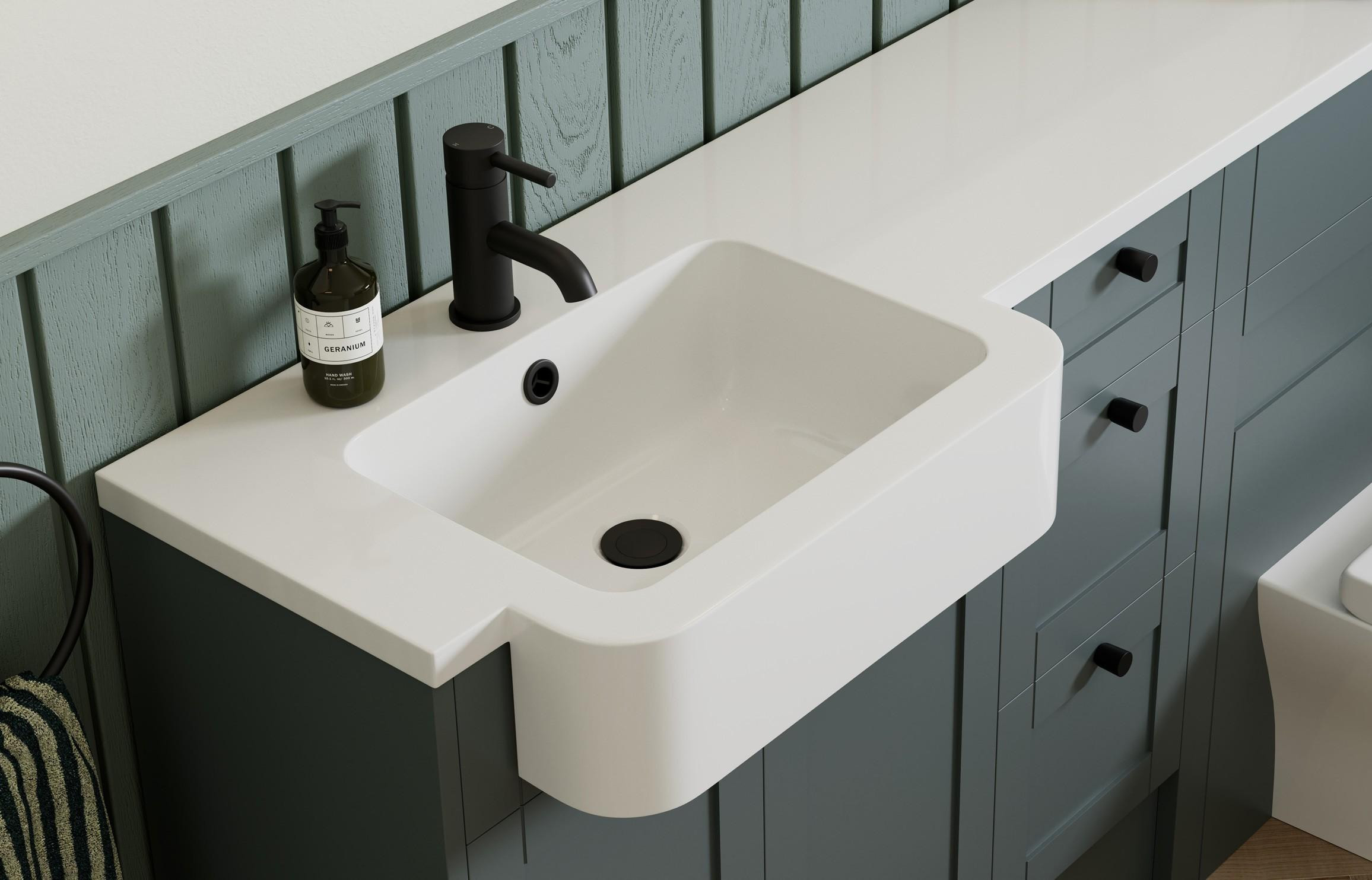 Bath Filler - Pescara-MattBlack_CAM.jpg