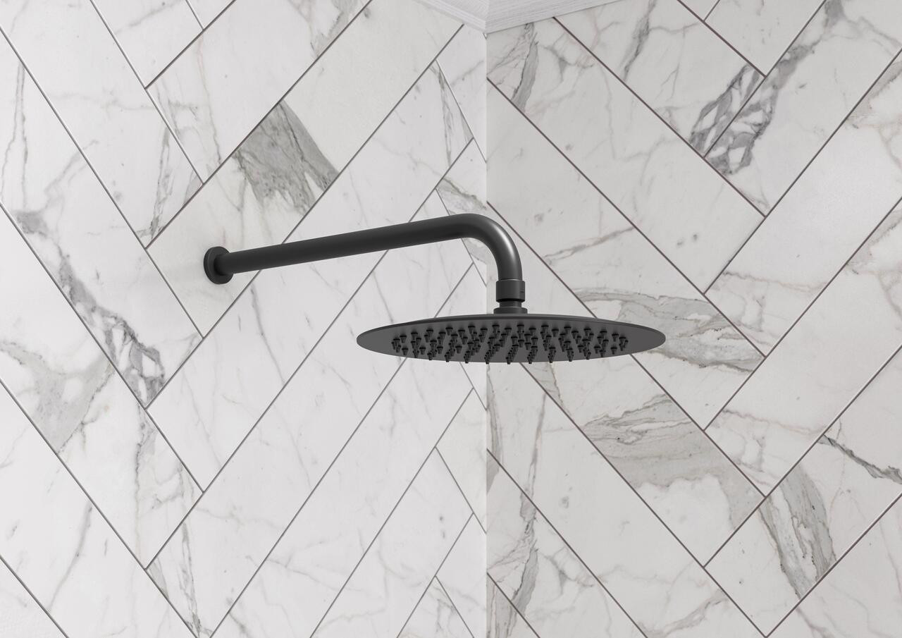Round Ultraslim Showerhead - DICM0714_CAM.jpg