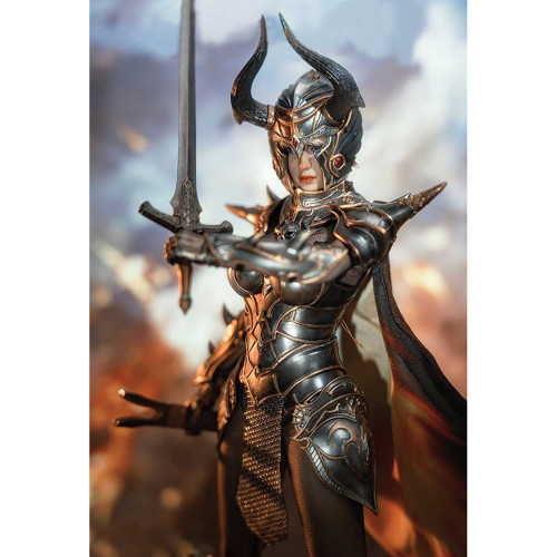 Female Knight of Fire 1/6 Figure - Silver Alt Image 3