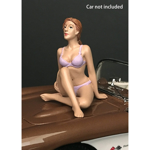 Bikini Girl- September 1/24 Scale Figure Main Image
