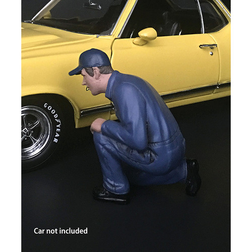 Juan w/Lug Wrench 1/18 Mechanic Figure Main Image