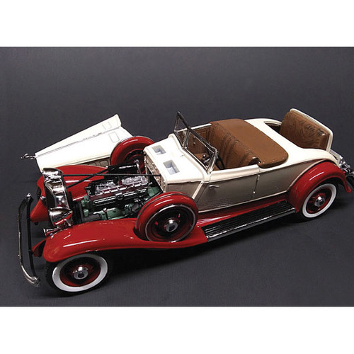 1932 Chrysler Imperial "Gangbusters" 1/25 Kit Alt Image 2