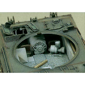 M18 Hellcat Tank Destroyer 1/35 Kit Alt Image 5