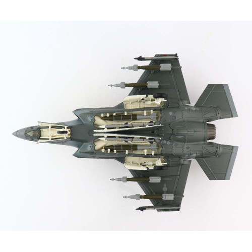 F-35A Lightning II 1/72 Die Cast Model - #18-001 Alt Image 4