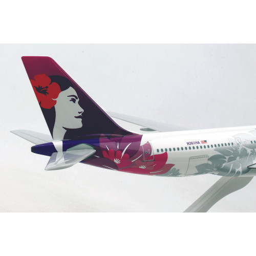 Airbus A330-200 1/200 Model Hawaiian Airlines Alt Image 5