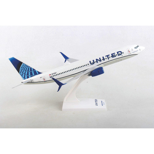 Boeing B737-800 1/130 Model United Airlines Alt Image 4
