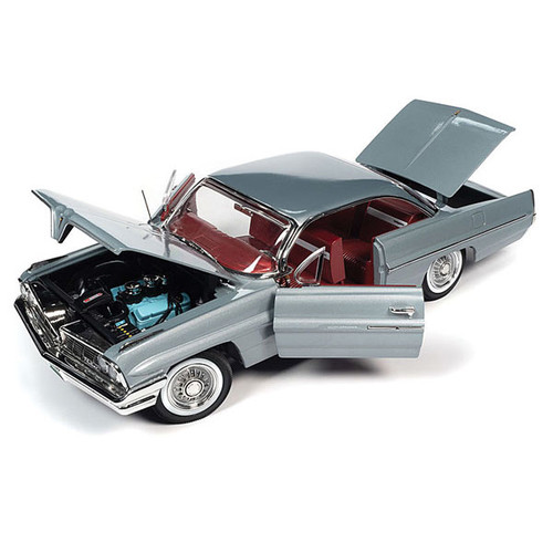 1961 Pontiac Catalina Hardtop 1/18 Die Cast Model Alt Image 1