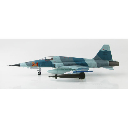 F-5E Tiger II 1/72 Die Cast Model - #74-1534 Alt Image 2
