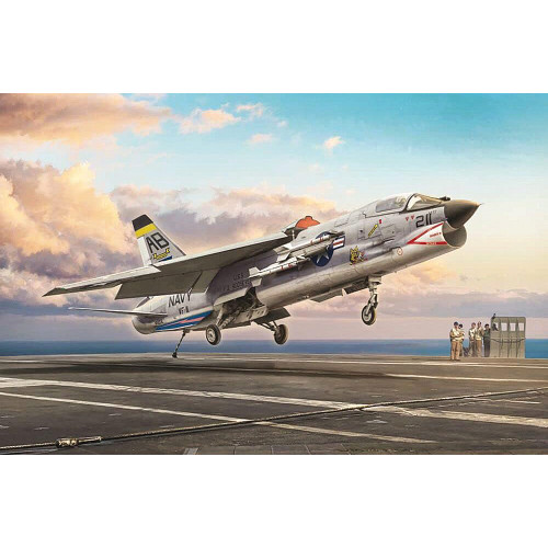 F-8E Crusader 1/72 Kit Alt Image 1