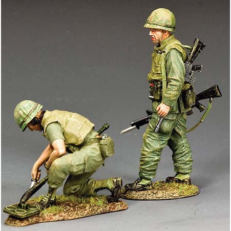 2-Piece U.S. Marine Road-Sweeper 1/30 Figure Set Alt Image 1