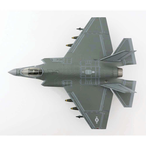 F-35C 1/72 Die Cast Model Alt Image 4