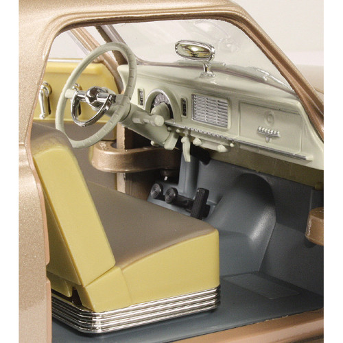 1950 Studebaker Champion 1/18 Die Cast Model - Gold Alt Image 3