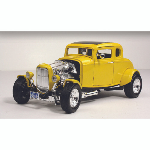 1932 Ford Coupe Hot Rod - 1/18 Scale Main Image