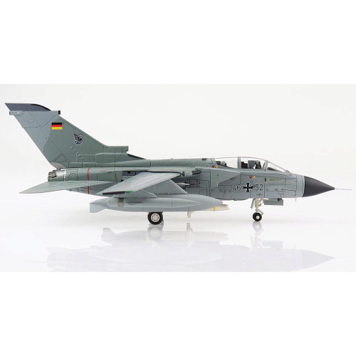 Tornado ECR 1/72 Die Cast Model - HA6711 JBG 32, Piacenza-San Damiano, Italy, 1999 Alt Image 1