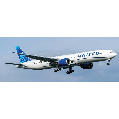 B777-300ER 1/200 Die Cast Model Main Image
