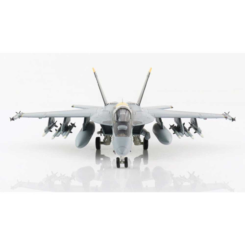 F/A-18E Super Hornet 1/72 Die Cast Model VFA-27 "Royal Maces", CVW-5 CAG, USS Ronald Reagan, Atusgi A Alt Image 3