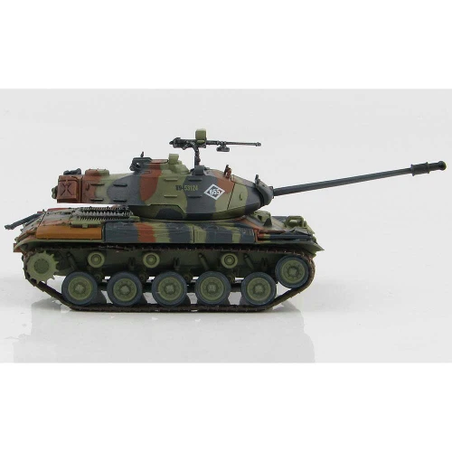 M41A3 Walker Bulldog Tank 1/72 Die Cast Model Alt Image 1