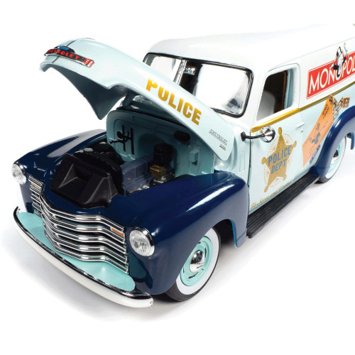 Monopoly 1948 Chevrolet Panel Delivery w/ Resin Figure Alt Image 4