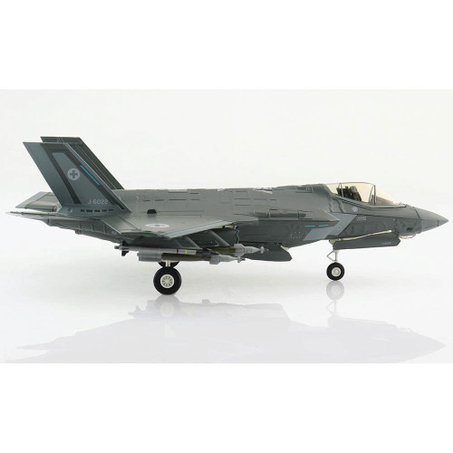F-35A Lightning II 1/72 Die Cast Model 493rd FS, Swiss Air Force Lakenheath, England , March 2022 Alt Image 2