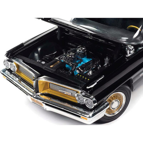1962 Pontiac Grand Prix Hardtop (Fireball Roberts Edition) - Starlight Black Alt Image 2