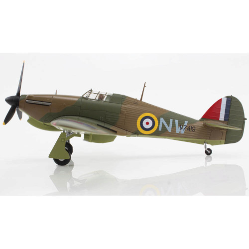 Hawker Hurricane MK. Ia 1/48 Die Cast Model - HA8613 S/Ldr  Pattle, No 33 Sqn., RAF, Greece, 1941 Alt Image 2