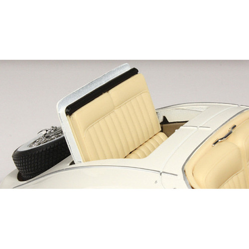 1936 Mercedes-Benz 500K - 1/18 Scale Alt Image 2