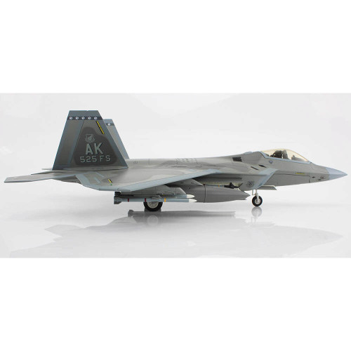 F-22A Raptor 1/72 Die Cast Model - HA2825 3rd FW, 525 FS, Elmendorf AFB, 2011 Alt Image 2